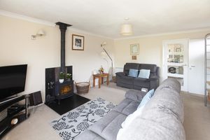 Sitting Room- click for photo gallery